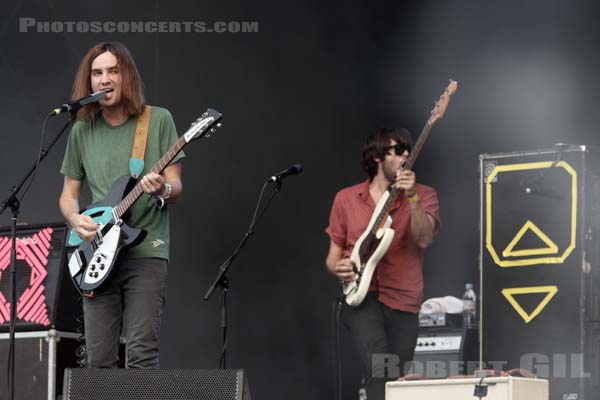 TAME IMPALA - 2013-08-23 - SAINT CLOUD - Domaine National - Grande Scene - 